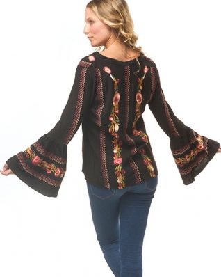33352 Savage Culture Tunic Sara United States
