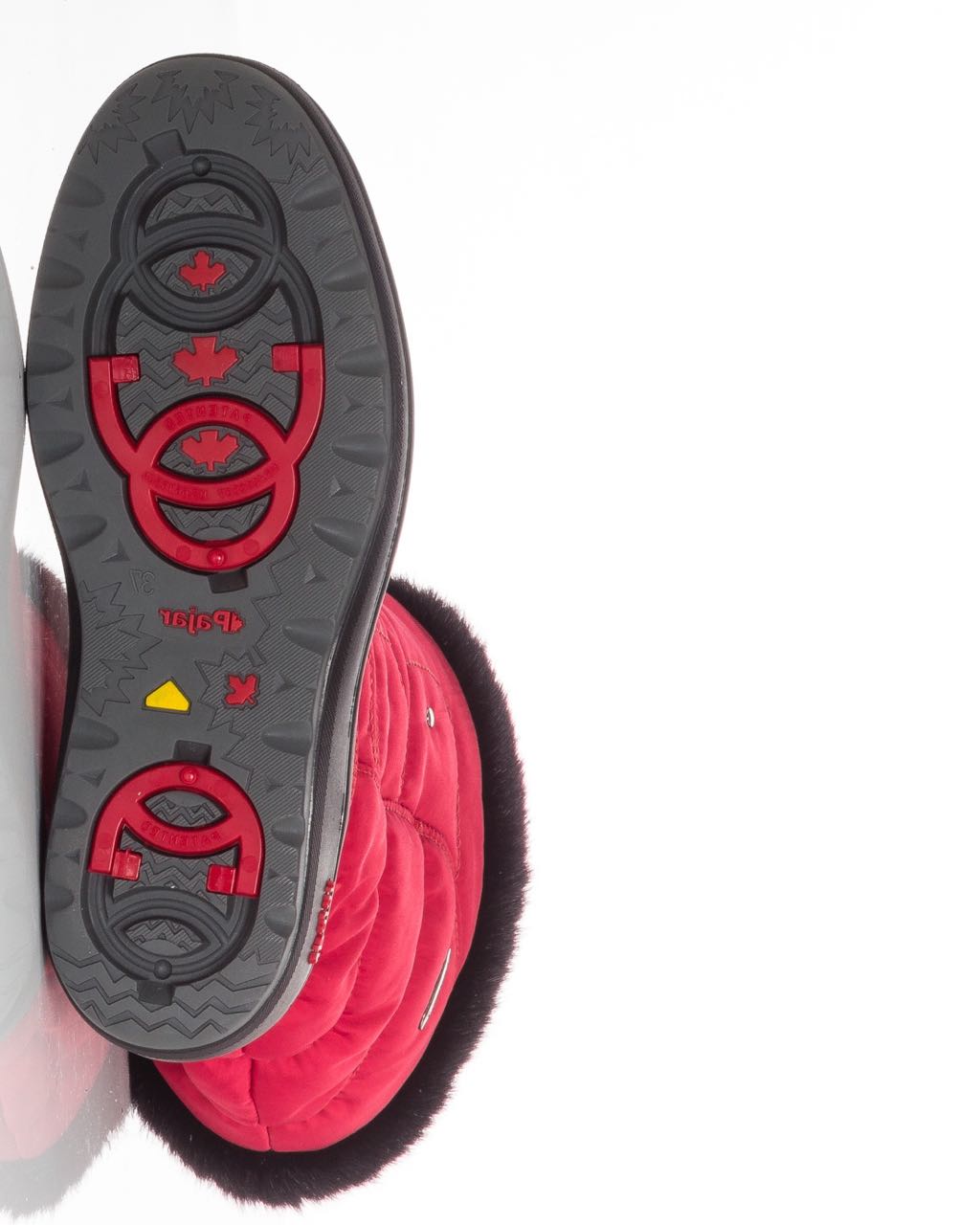 pajar mens boots with ice grippers