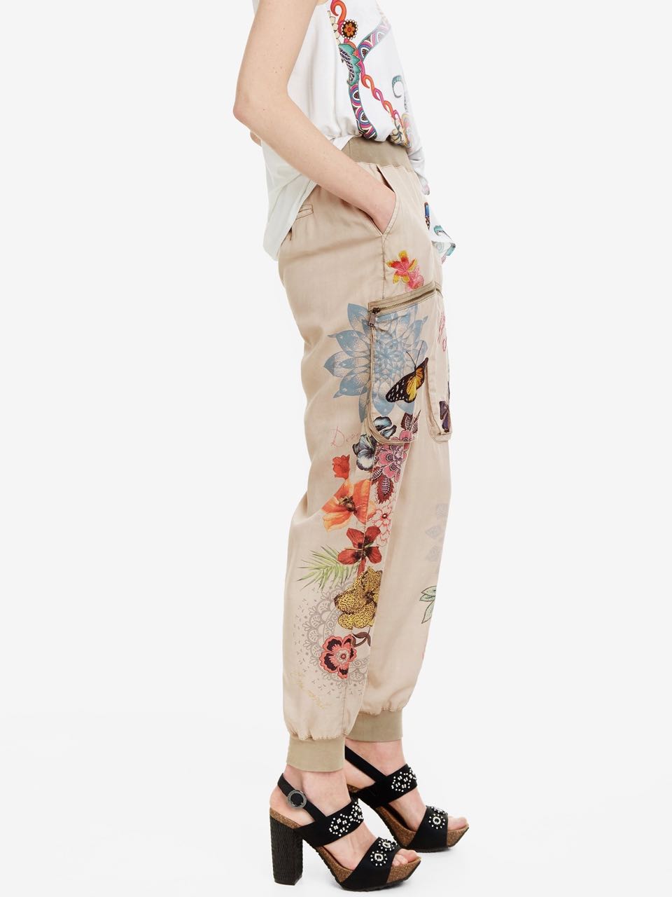 pink butterfly pants