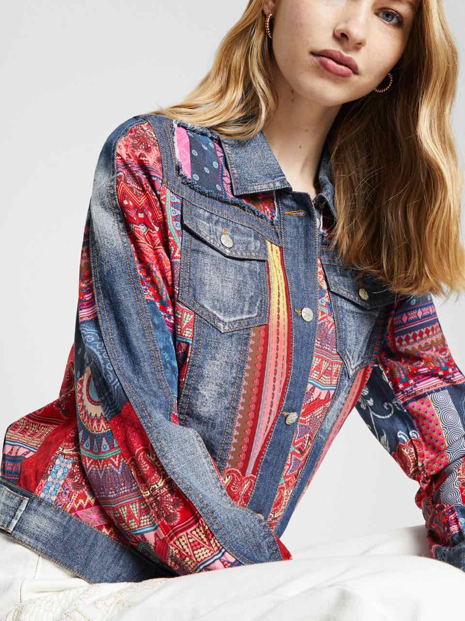 Fabric patches jacket - barbara | desigual OUTLET DESIGUAL - Solmar
