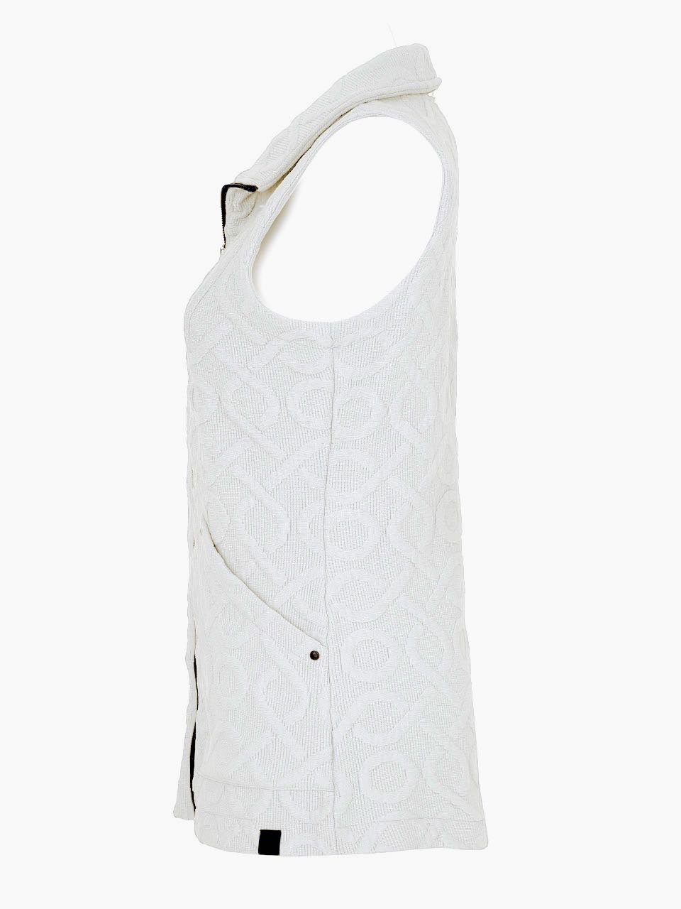 DOLCEZZA Zip Vest Sporty Chic off White Raised Design