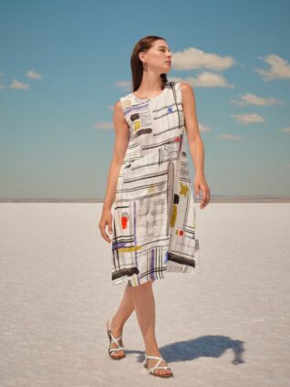 EverSassy Linen Dress "At the Museum" (64304)